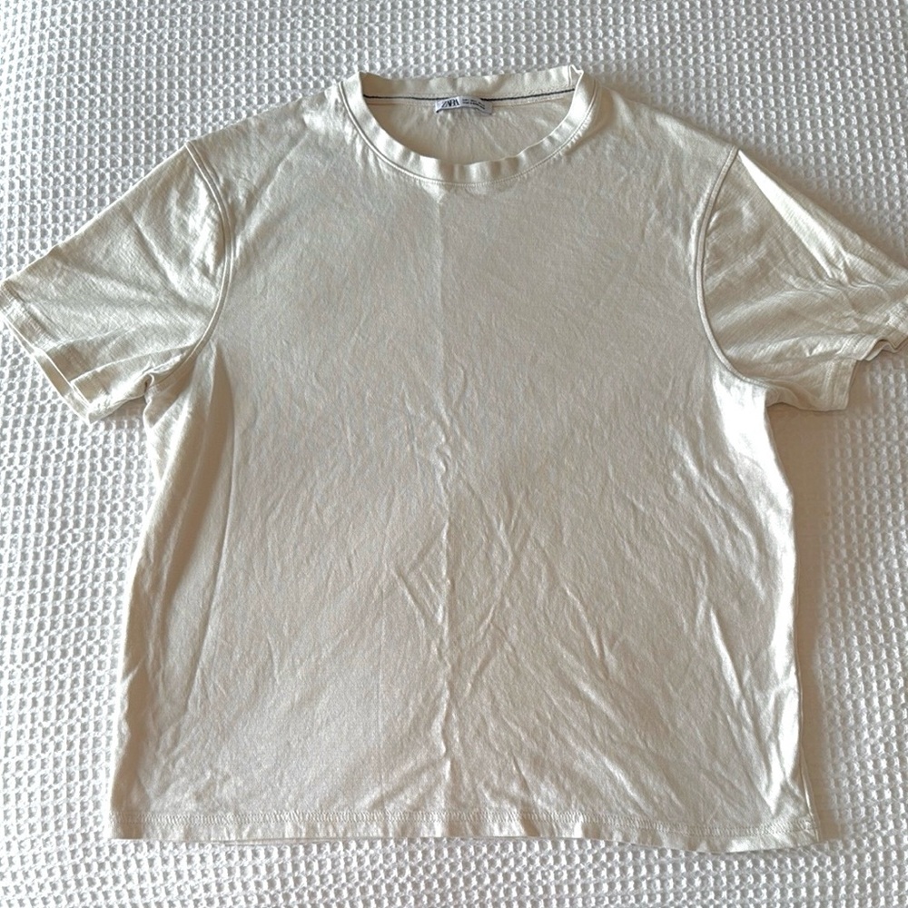 Zara Men’s Cream T-Shirt Size Large